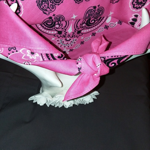 🦇🎀NEW BANDANA🎀🦇 - Picture 2 of 4